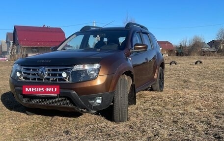 Renault Duster I рестайлинг, 2012 год, 850 000 рублей, 2 фотография