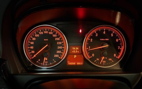 BMW 3 серия, 2009 год, 1 350 000 рублей, 8 фотография