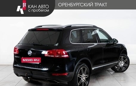 Volkswagen Touareg III, 2012 год, 1 988 000 рублей, 3 фотография