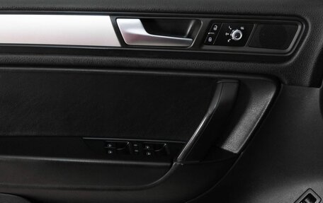 Volkswagen Touareg III, 2012 год, 1 988 000 рублей, 18 фотография