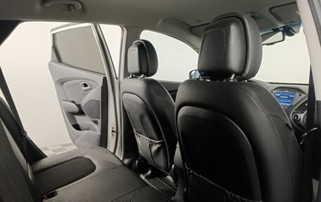 Hyundai ix35 I рестайлинг, 2013 год, 1 400 000 рублей, 17 фотография
