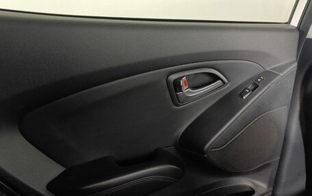 Hyundai ix35 I рестайлинг, 2013 год, 1 400 000 рублей, 18 фотография