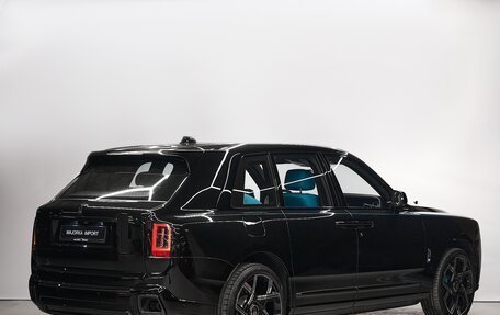 Rolls-Royce Cullinan, 2024 год, 57 000 000 рублей, 4 фотография