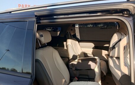 KIA Carnival, 2021 год, 4 000 000 рублей, 9 фотография