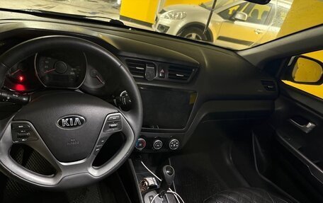 KIA Rio III рестайлинг, 2015 год, 910 000 рублей, 8 фотография