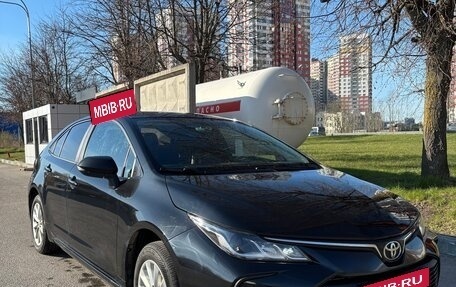 Toyota Corolla, 2020 год, 2 000 000 рублей, 2 фотография