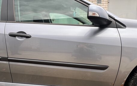 Renault Laguna III рестайлинг, 2009 год, 520 000 рублей, 21 фотография