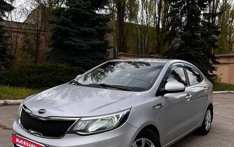 KIA Rio III рестайлинг, 2016 год, 1 230 000 рублей, 3 фотография