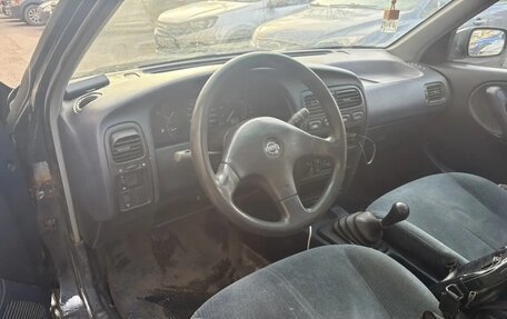 Nissan Primera II рестайлинг, 1992 год, 130 000 рублей, 10 фотография