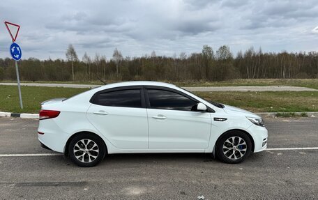 KIA Rio III рестайлинг, 2015 год, 930 000 рублей, 8 фотография