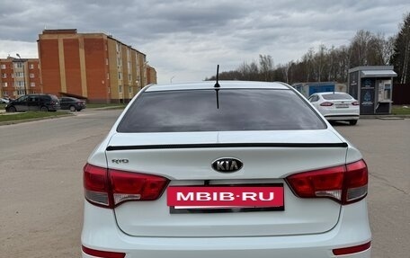 KIA Rio III рестайлинг, 2015 год, 930 000 рублей, 3 фотография