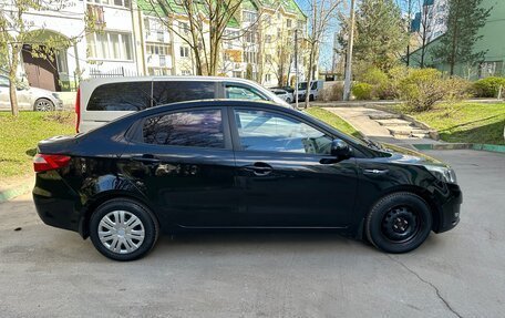 KIA Rio III рестайлинг, 2014 год, 1 000 000 рублей, 3 фотография