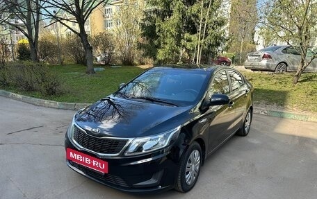 KIA Rio III рестайлинг, 2014 год, 1 000 000 рублей, 4 фотография