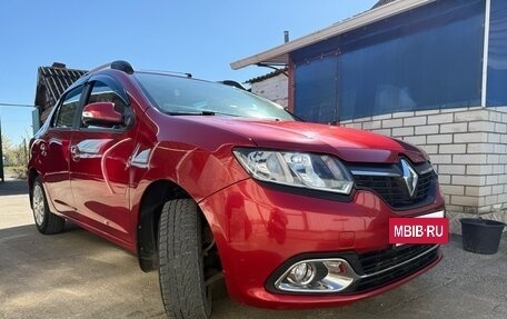 Renault Logan II, 2017 год, 1 000 000 рублей, 2 фотография