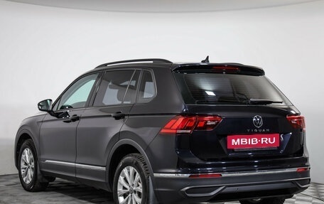 Volkswagen Tiguan II, 2021 год, 2 879 000 рублей, 7 фотография