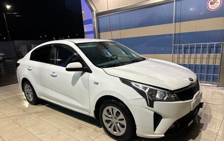 KIA Rio IV, 2021 год, 1 050 000 рублей, 2 фотография