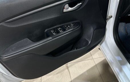 KIA Rio IV, 2021 год, 1 050 000 рублей, 9 фотография