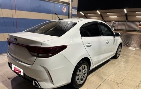 KIA Rio IV, 2021 год, 1 050 000 рублей, 3 фотография