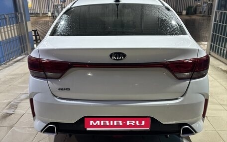 KIA Rio IV, 2021 год, 1 050 000 рублей, 4 фотография