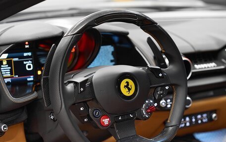 Ferrari 812, 2019 год, 28 300 000 рублей, 12 фотография