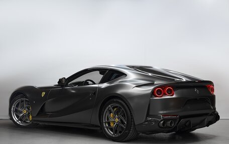 Ferrari 812, 2019 год, 28 300 000 рублей, 6 фотография