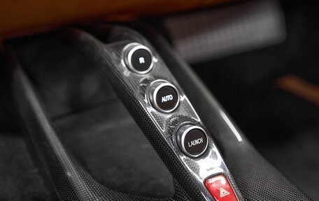 Ferrari 812, 2019 год, 28 300 000 рублей, 26 фотография