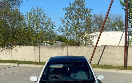 Toyota Vitz, 1999 год, 235 000 рублей, 2 фотография