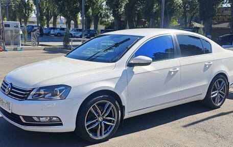 Volkswagen Passat B7, 2012 год, 1 300 000 рублей, 5 фотография