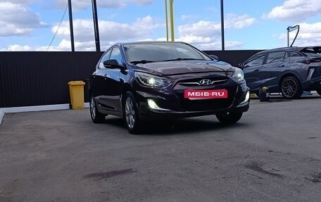 Hyundai Solaris II рестайлинг, 2013 год, 880 000 рублей, 14 фотография