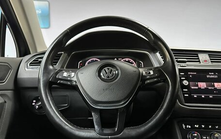 Volkswagen Tiguan II, 2019 год, 2 499 000 рублей, 14 фотография