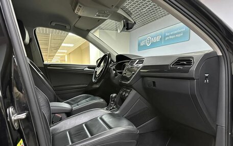 Volkswagen Tiguan II, 2019 год, 2 499 000 рублей, 16 фотография