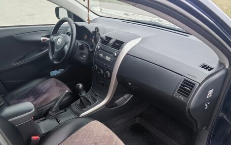Toyota Corolla, 2006 год, 800 000 рублей, 10 фотография