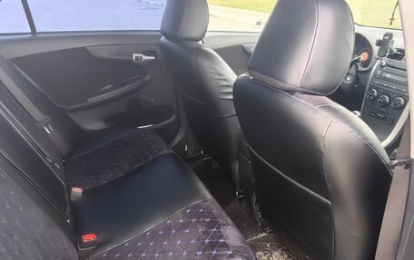 Toyota Corolla, 2006 год, 800 000 рублей, 11 фотография