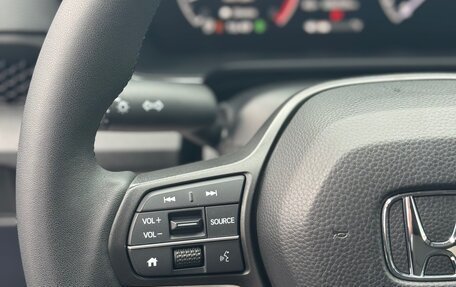 Honda CR-V, 2023 год, 3 670 000 рублей, 13 фотография