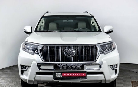 Toyota Land Cruiser Prado 150 рестайлинг 2, 2021 год, 5 699 000 рублей, 2 фотография
