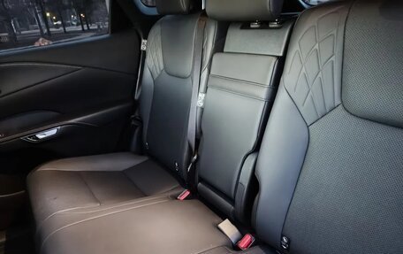 Lexus RX IV рестайлинг, 2025 год, 7 000 000 рублей, 15 фотография