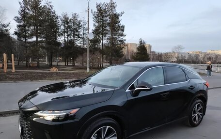 Lexus RX IV рестайлинг, 2025 год, 7 000 000 рублей, 2 фотография