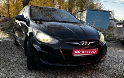 Hyundai Solaris II рестайлинг, 2012 год, 700 000 рублей, 1 фотография