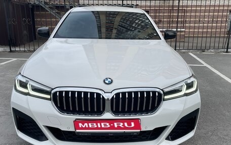 BMW 5 серия, 2020 год, 4 900 000 рублей, 1 фотография