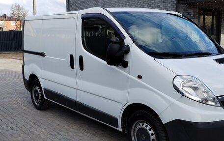 Opel Vivaro A рестайлинг, 2010 год, 1 400 000 рублей, 1 фотография