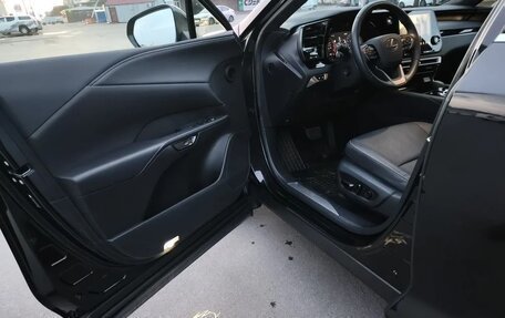 Lexus RX IV рестайлинг, 2025 год, 7 000 000 рублей, 21 фотография