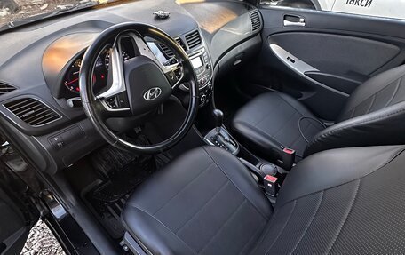 Hyundai Solaris II рестайлинг, 2012 год, 700 000 рублей, 7 фотография