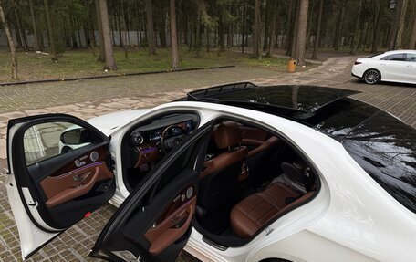 Mercedes-Benz E-Класс, 2016 год, 4 290 000 рублей, 13 фотография