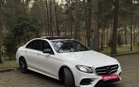 Mercedes-Benz E-Класс, 2016 год, 4 290 000 рублей, 10 фотография