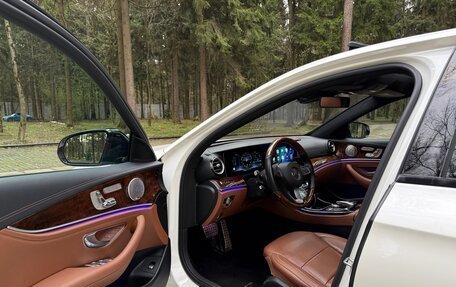 Mercedes-Benz E-Класс, 2016 год, 4 290 000 рублей, 17 фотография