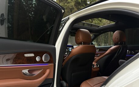 Mercedes-Benz E-Класс, 2016 год, 4 290 000 рублей, 16 фотография