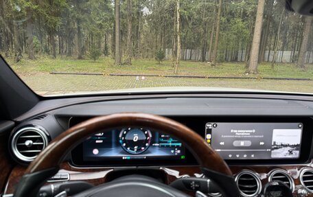 Mercedes-Benz E-Класс, 2016 год, 4 290 000 рублей, 25 фотография