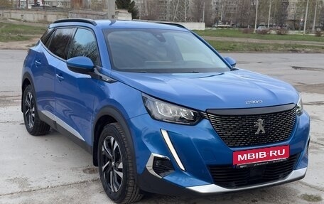 Peugeot 2008 II, 2021 год, 1 650 000 рублей, 4 фотография