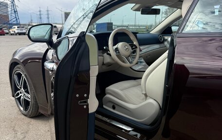 Mercedes-Benz E-Класс, 2019 год, 4 900 000 рублей, 2 фотография