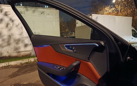 Audi A4, 2017 год, 2 400 000 рублей, 5 фотография